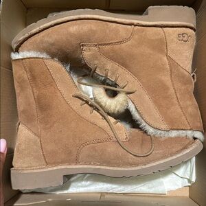 UGG W Quincy Boots - Chestnut
